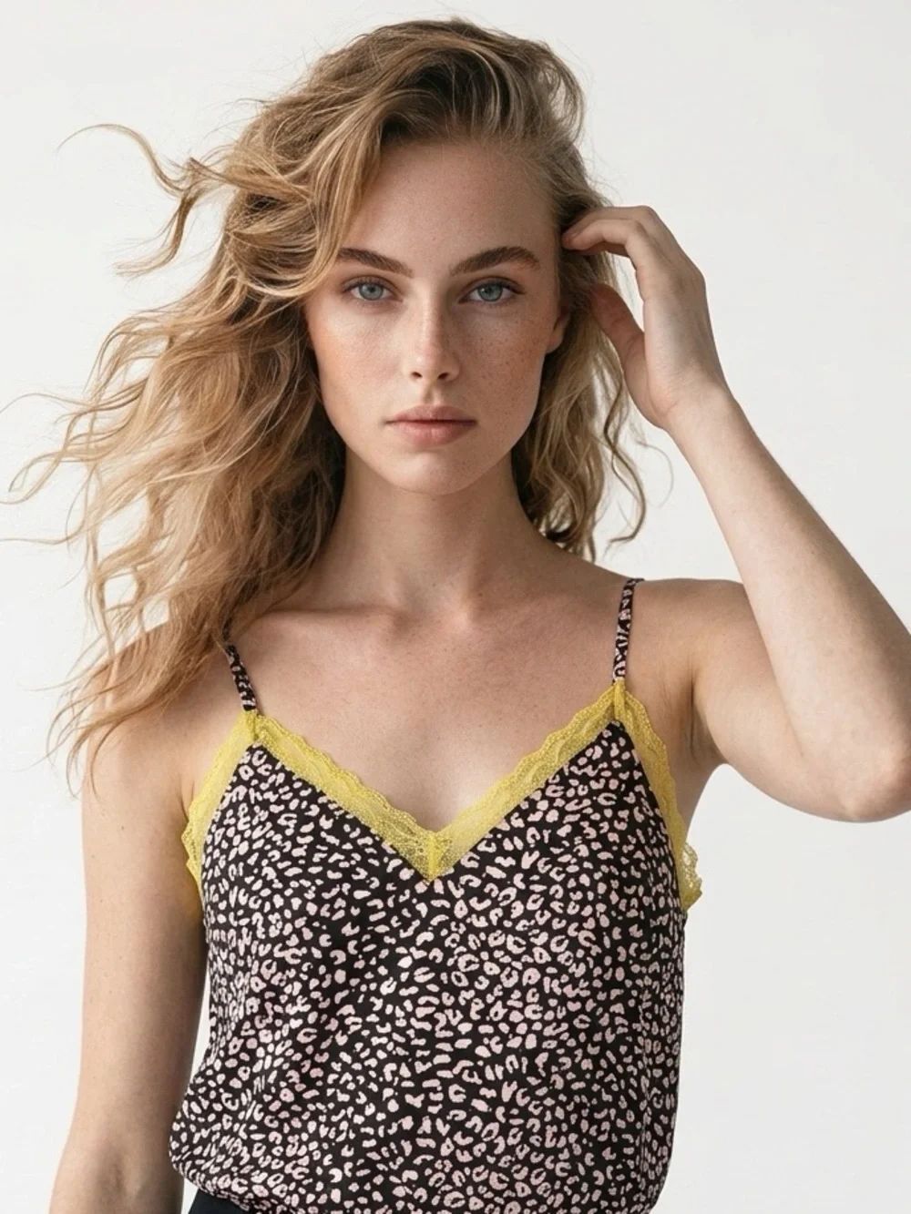 VICTORIA’S SECRET | Animal Print Lace Accent Tank Top Intimates Women’s Size L